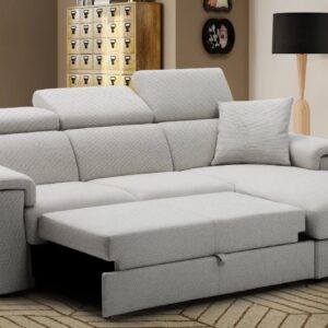 Sofá cama con chaise longue y arcón — ambientado